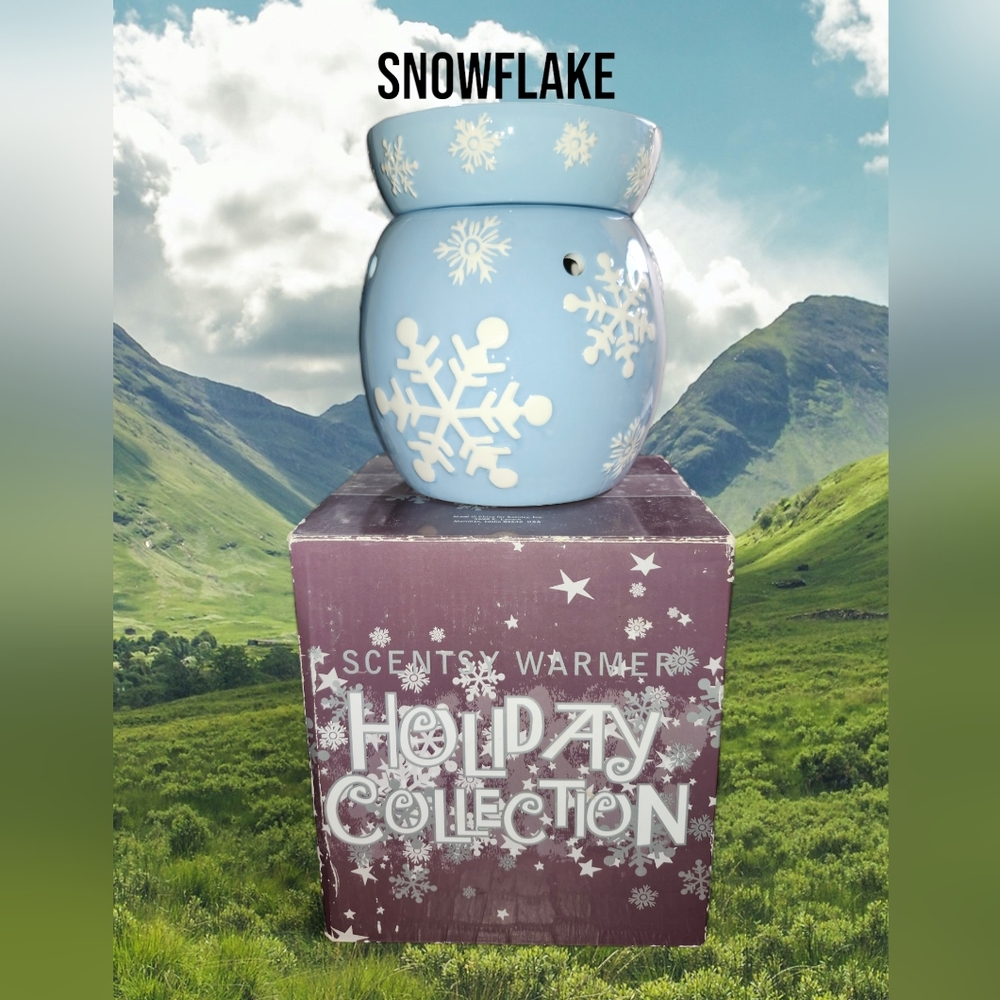 Snowflake ( Blue) FULL SIZE WAX WARMER BY SCENTSY